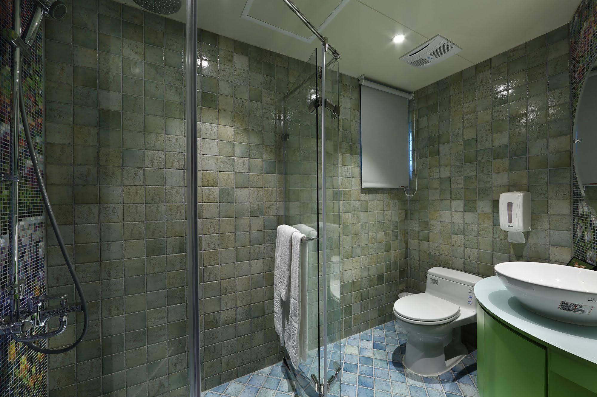 גאושיונג Shichi Hotel מראה חיצוני תמונה