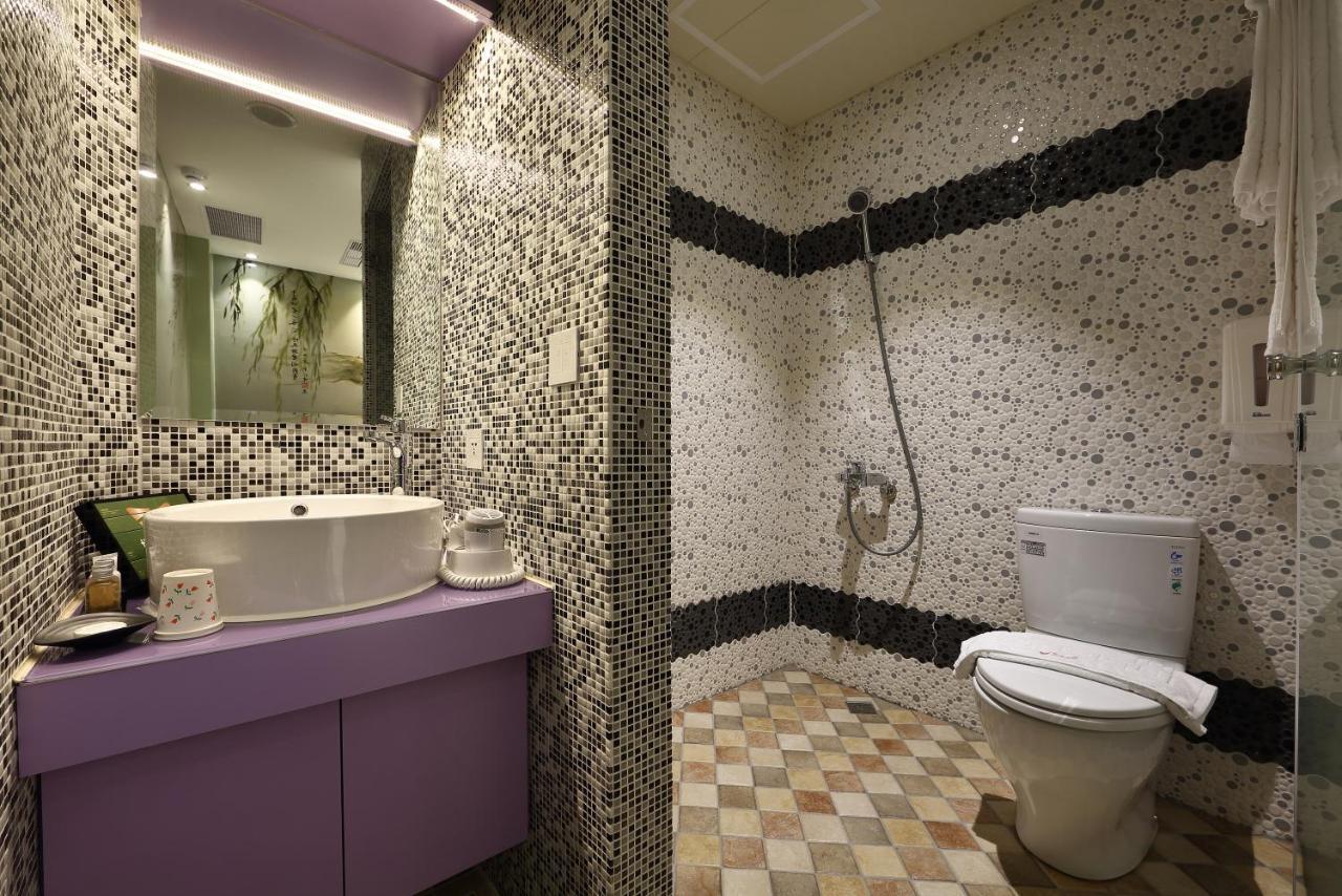 גאושיונג Shichi Hotel מראה חיצוני תמונה